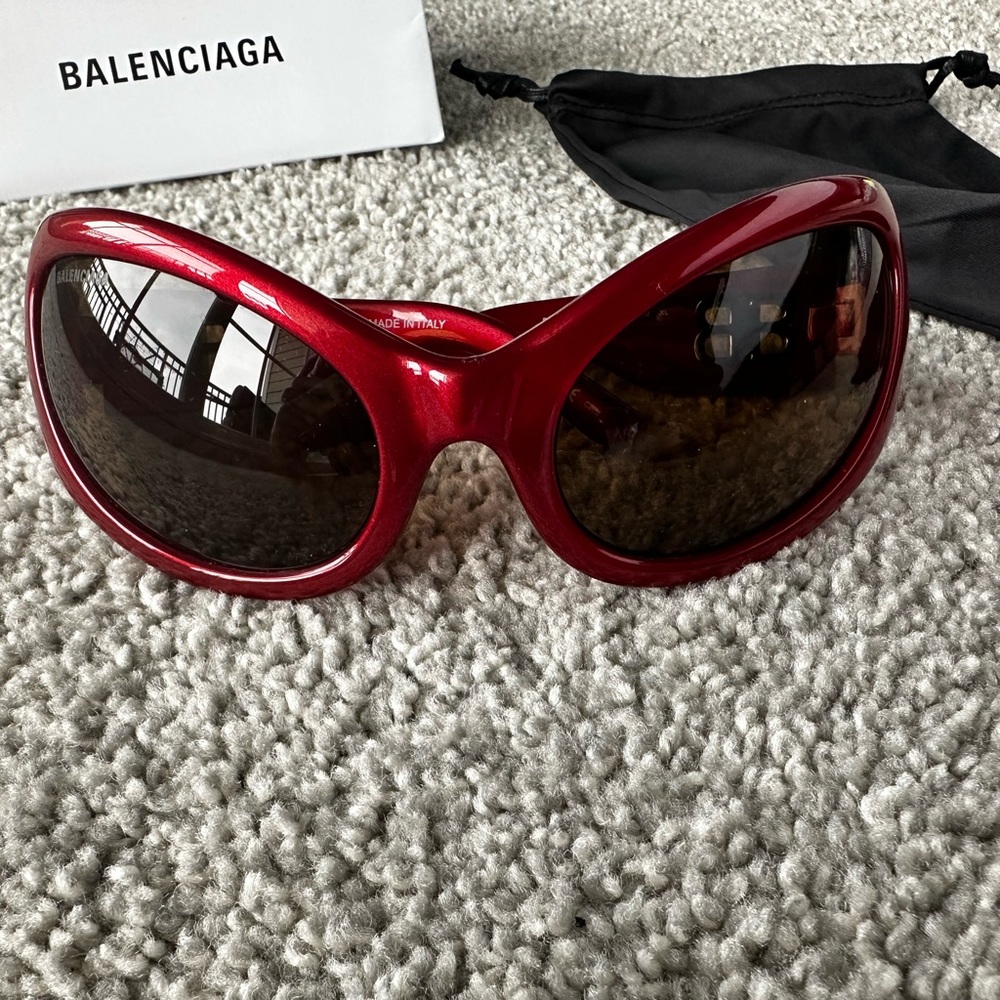 BALENCIAGA NEVERMIND 0187 SOLD OUT!  BB0187S 004 Red